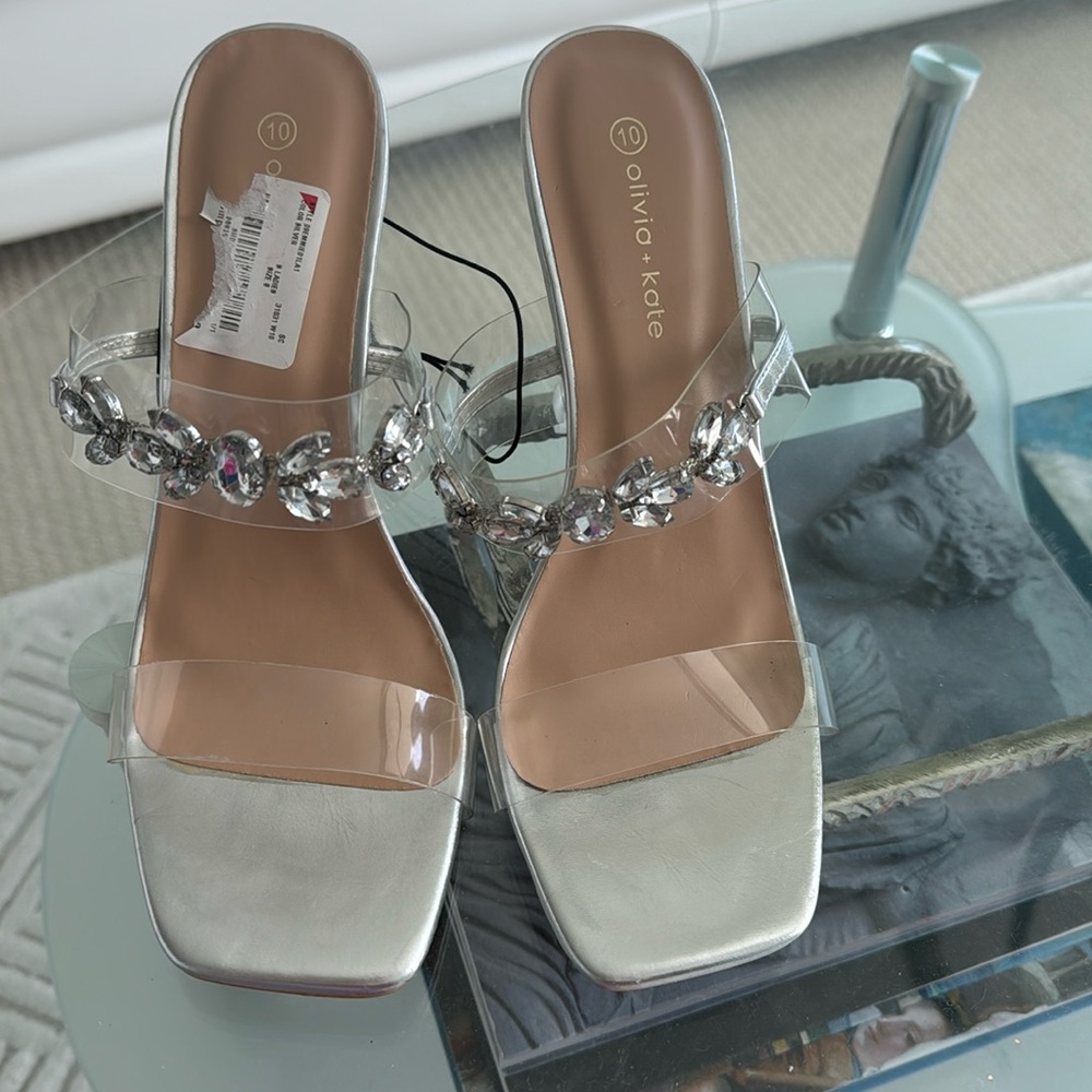 NWT Olivia + Kate Sequined Silver Clear Heels